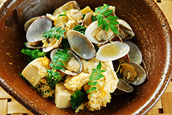 菜の花とあさりと高野豆腐の卵とじ しにあレシピ My介護の広場