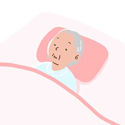 病気で寝ている高齢女性のイラスト