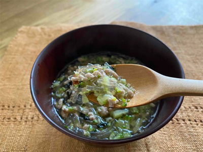 ブロッコリーと春雨のスープの写真